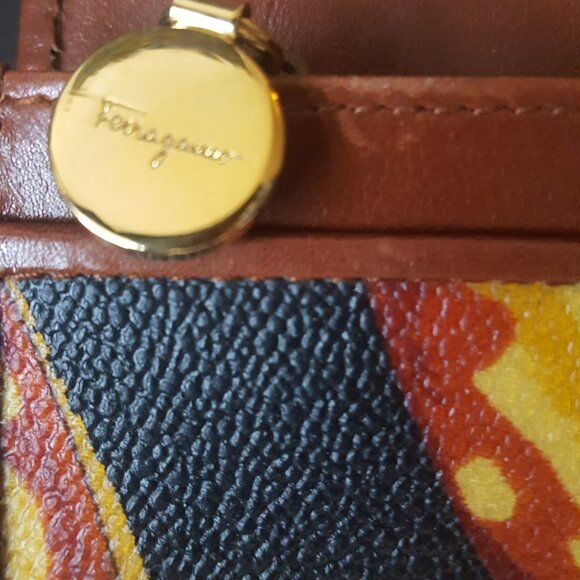 Salvatore Ferragamo vintage wallet BNIB - Picture 2 of 6